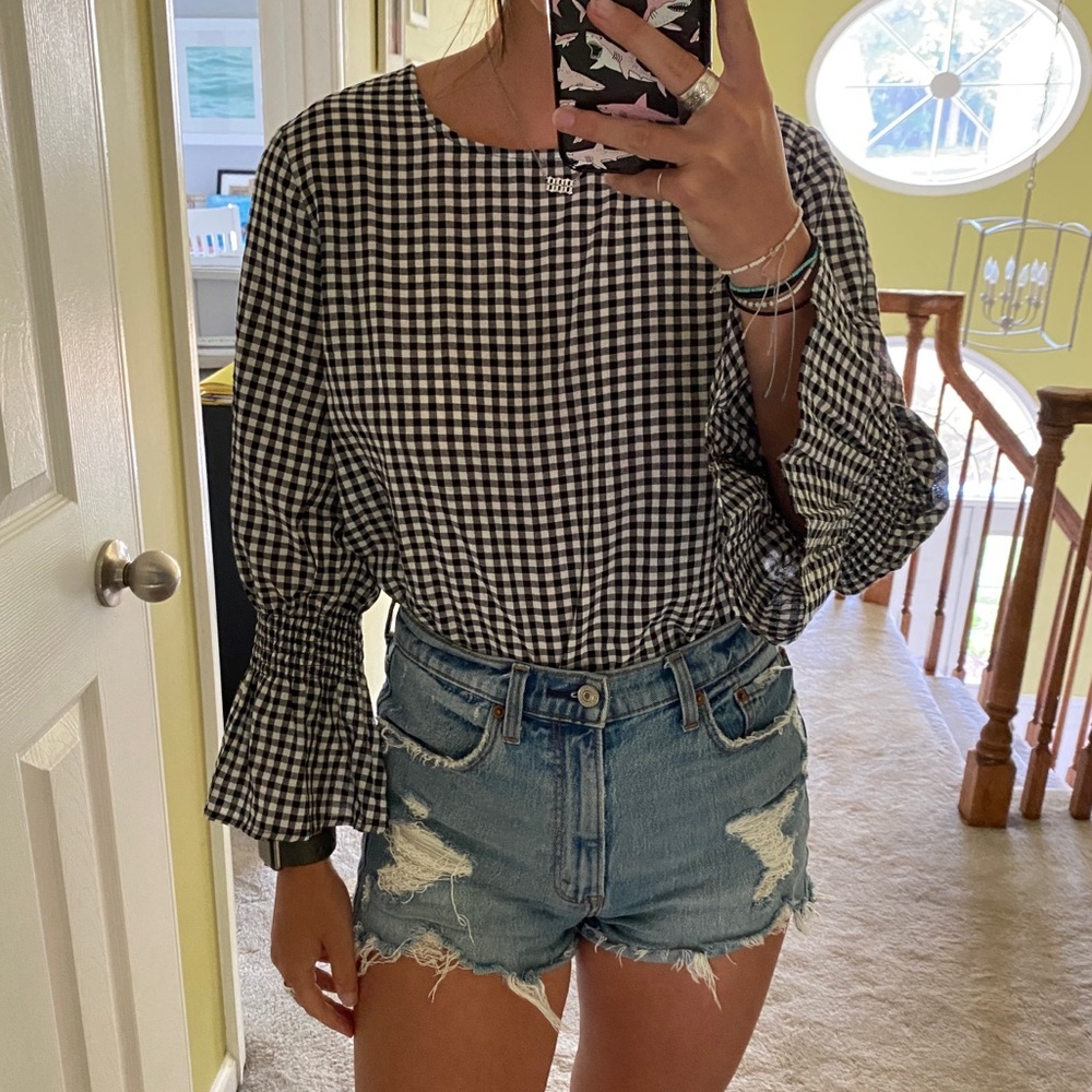 14th & Union Black and White Gingham Long Sleeve Blouse